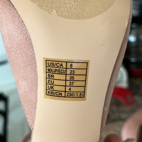 Forever 21 - Picture 4 of 4